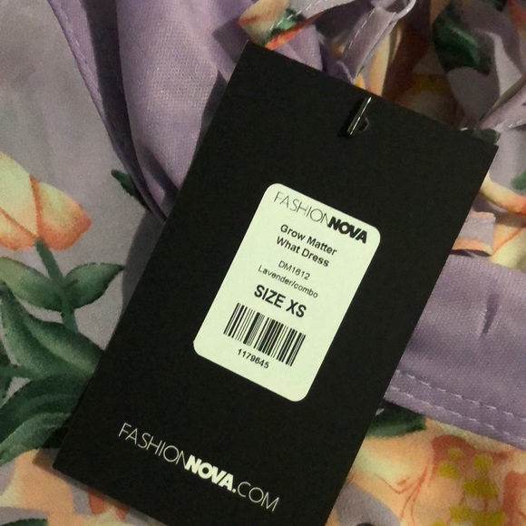 Flowy spring dress🌸 - Picture 2 of 3